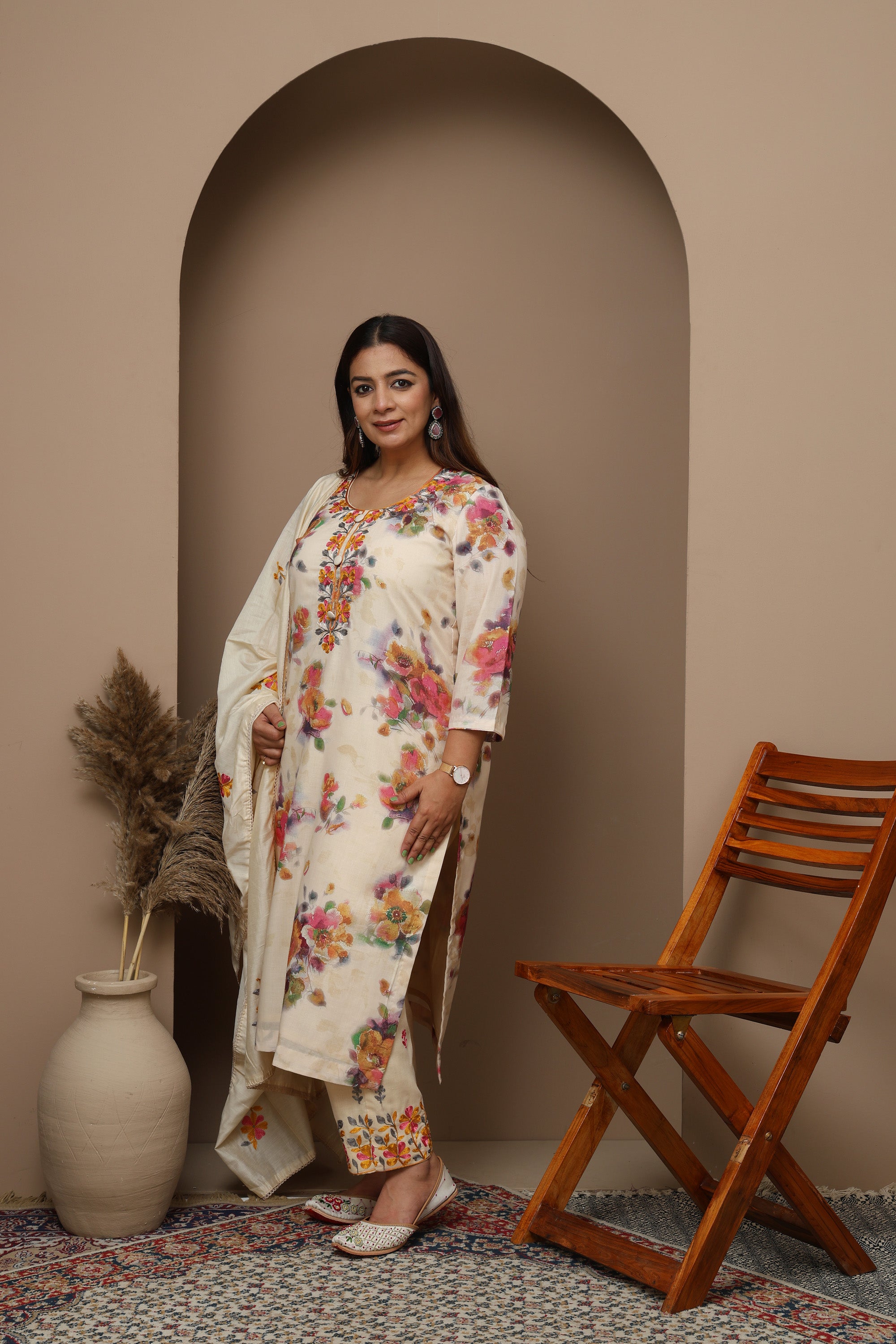 Off-White Floral Print Suit Set with Embroidered Neckline