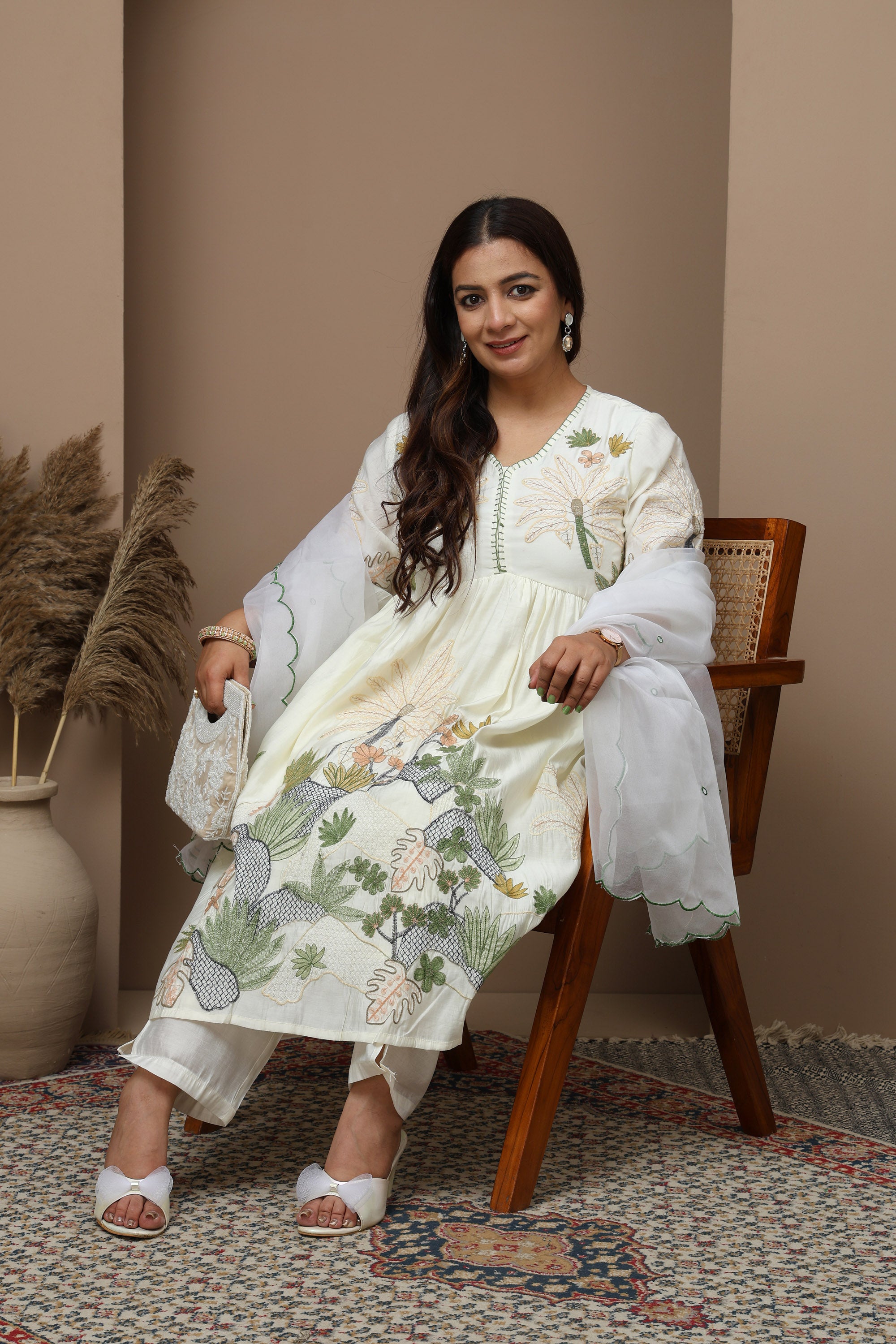 White Botanical Embroidered Kurta Set wit Dupatta