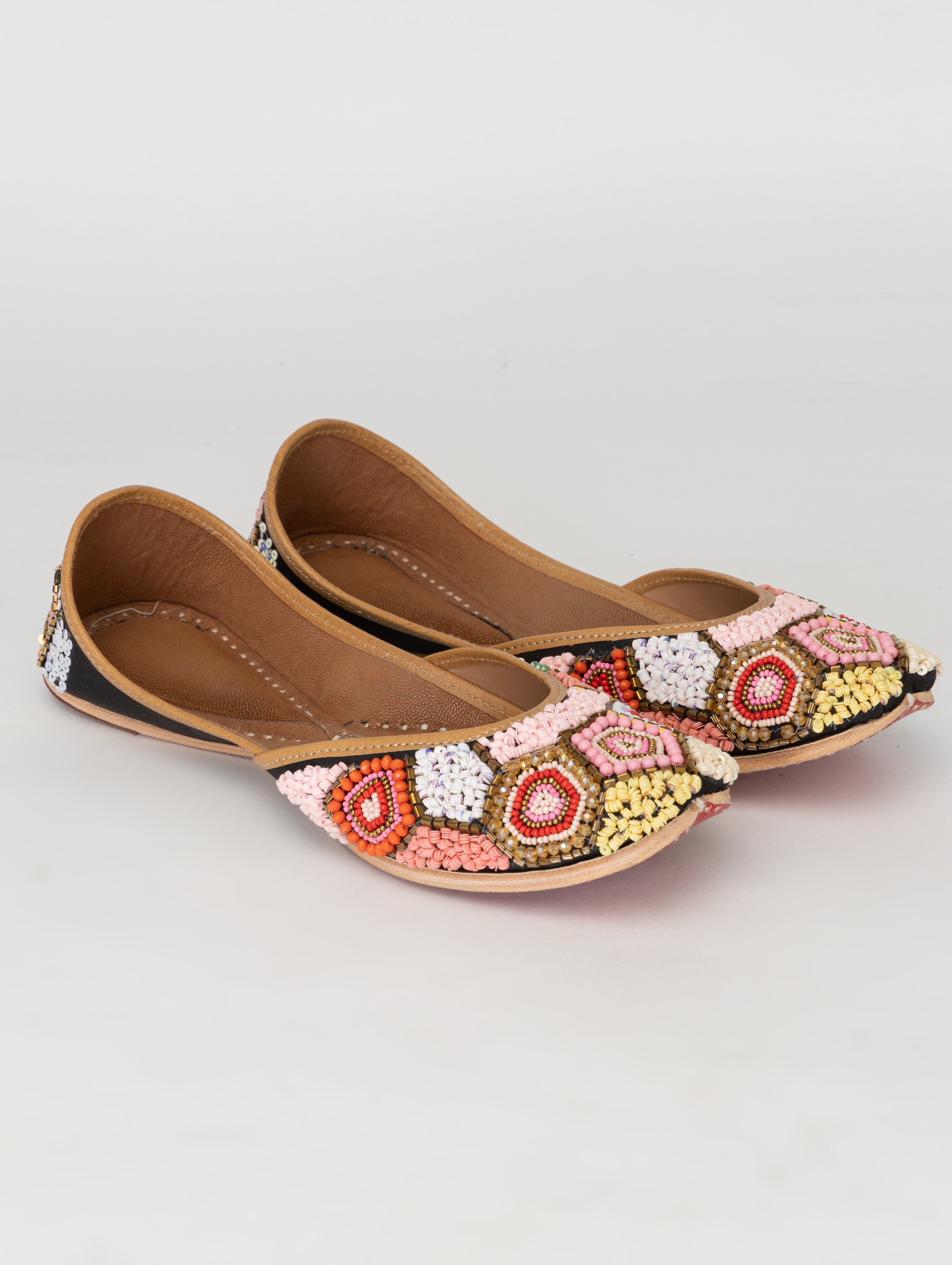 Black Beaded Juttis – Handcrafted Traditional Slip-Ons